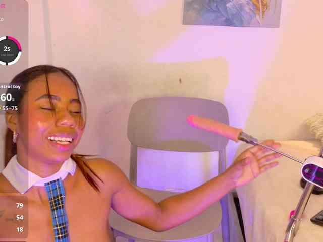 zury-moon bongacams live cam model
