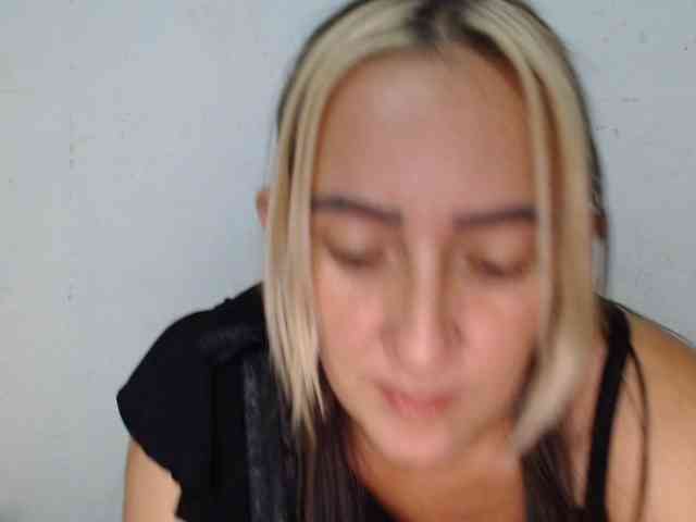AnalDeep bongacams live cam model
