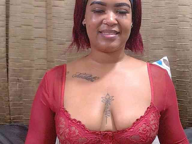 SativaXXX1 bongacams live cam model