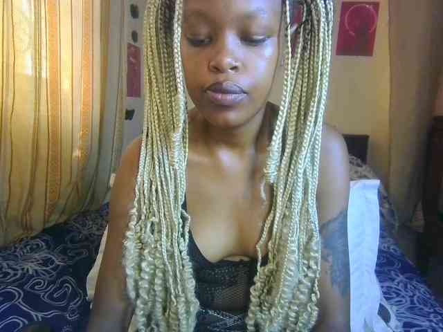 Rosy bongacams live cam model