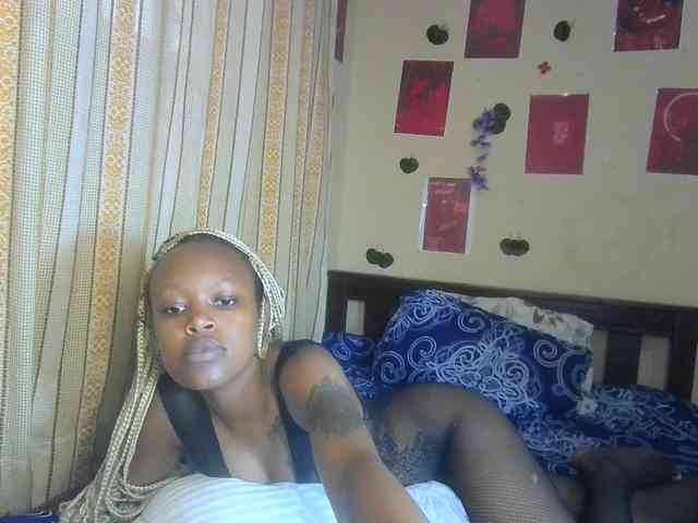 Rosy bongacams live cam model