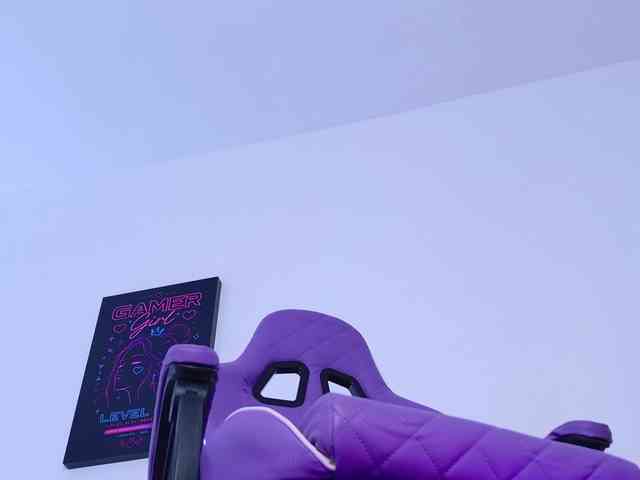 Jinxxx16 bongacams live cam model