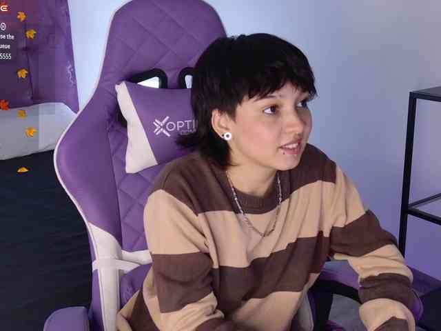 Jinxxx16 bongacams live cam model