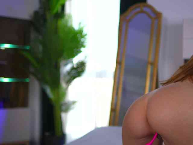 AlyonaKatya bongacams live cam model