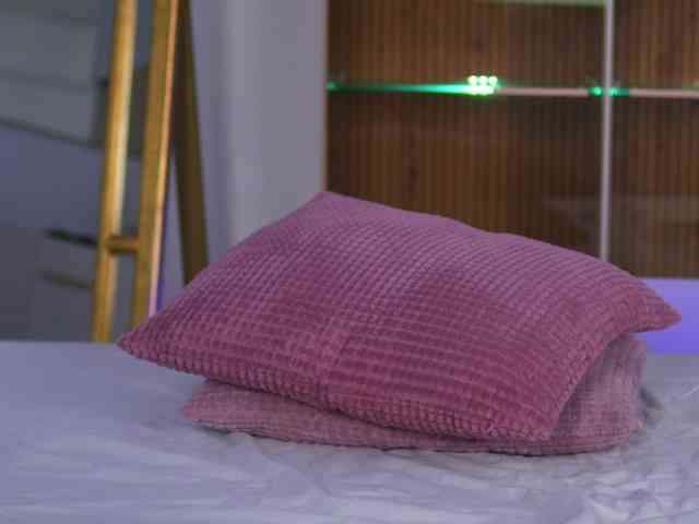 AlyonaKatya bongacams live cam model