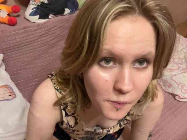 MaribelNemerofsky bongacams live cam model