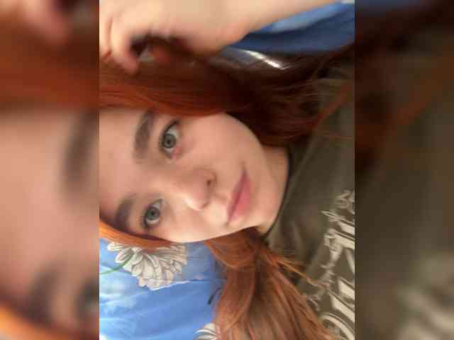zefirrr666 bongacams live cam model