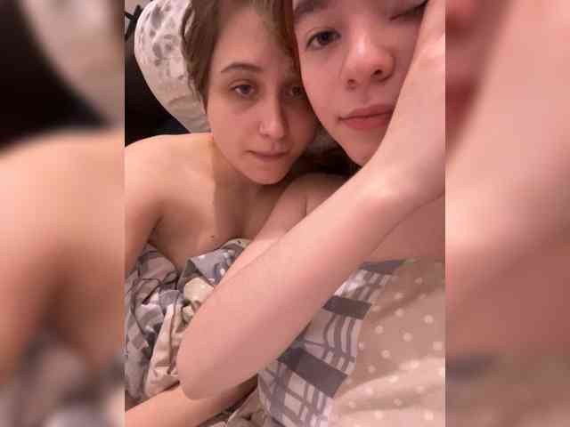 zefirrr666 bongacams live cam model