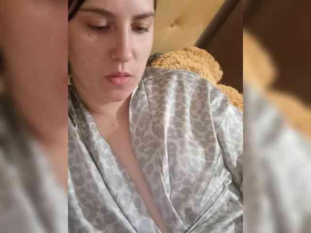 Ilona-9 bongacams live cam model
