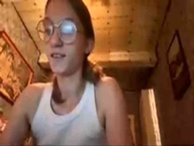 Evacrazys bongacams live cam model