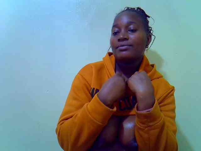 Molly-22 bongacams live cam model