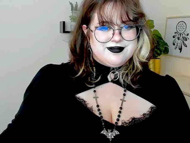 OpheliaLush bongacams live cam model