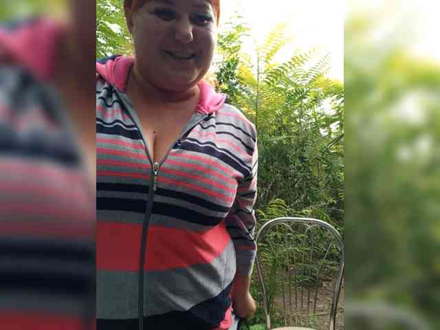 Buns2026 bongacams live cam model