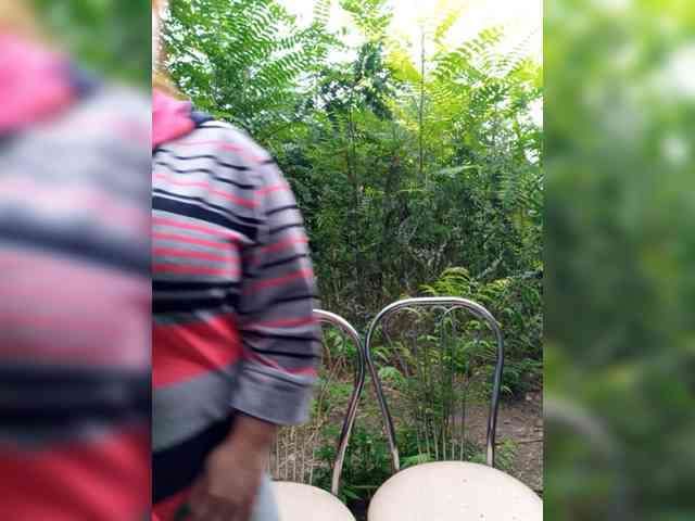 Buns2026 bongacams live cam model