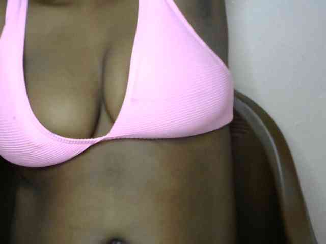 Drippypussy07 bongacams live cam model