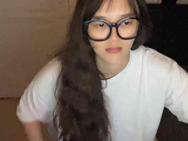 QQQ78879 bongacams live cam model