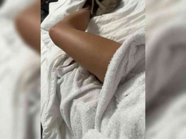 dutnedutaa bongacams live cam model