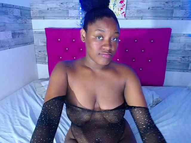 Pleassing-Neiighbor bongacams live cam model
