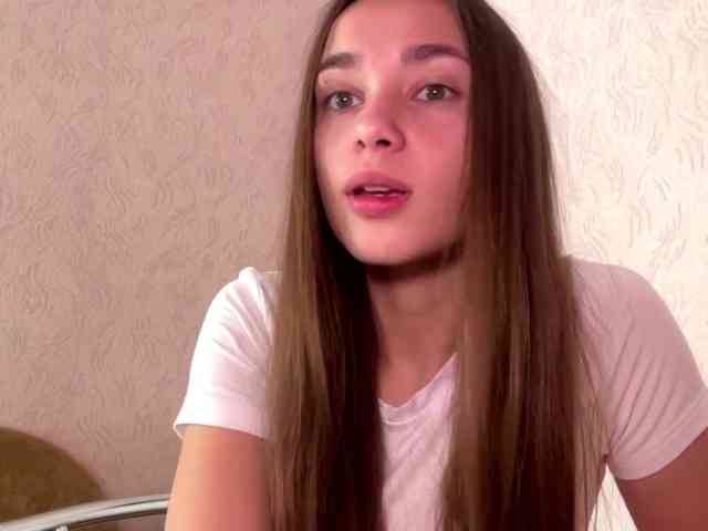 DaliaTronstad bongacams live cam model