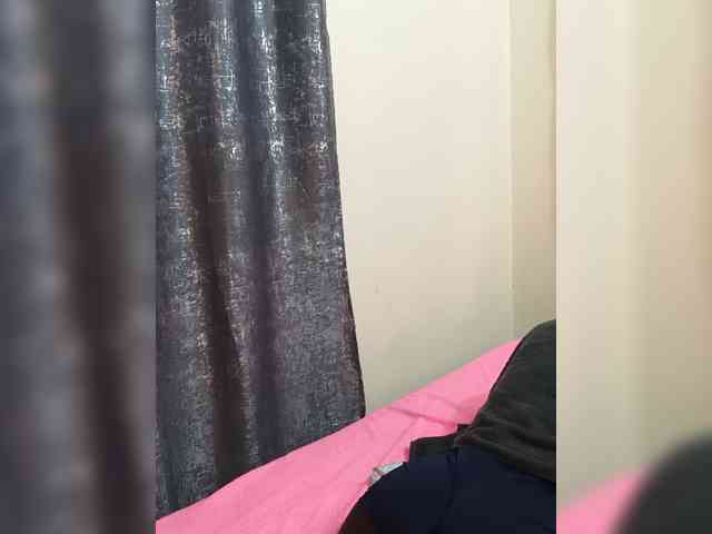 Keysha117 bongacams live cam model