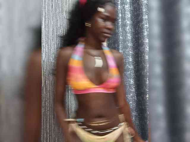 Keysha117 bongacams live cam model