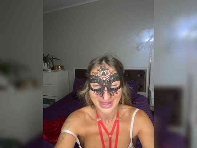 sexipara2026 bongacams live cam model