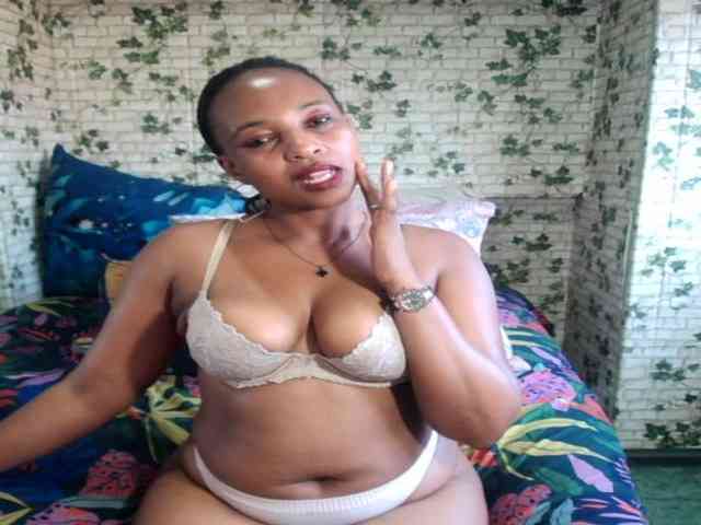 Ebonyseduction00 bongacams live cam model