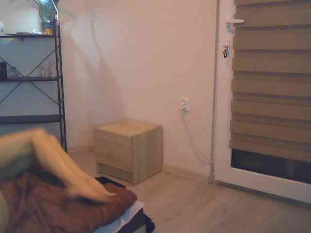 ctrlalt bongacams live cam model
