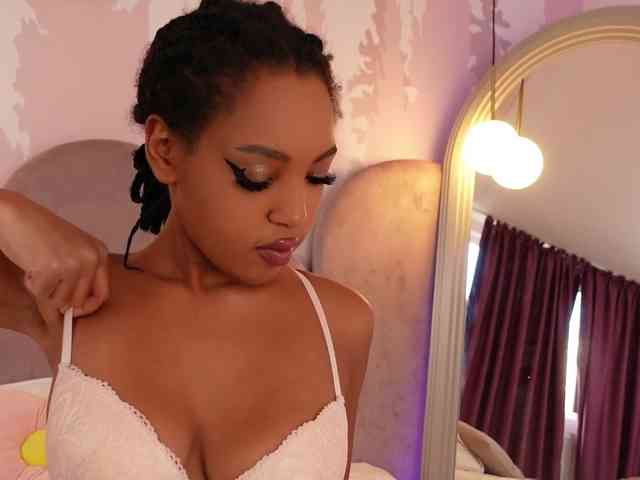 AzraKnox bongacams live cam model
