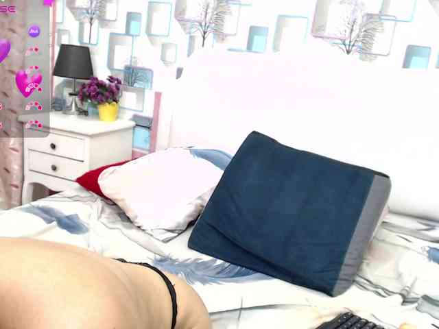 ZaylaRosse bongacams live cam model