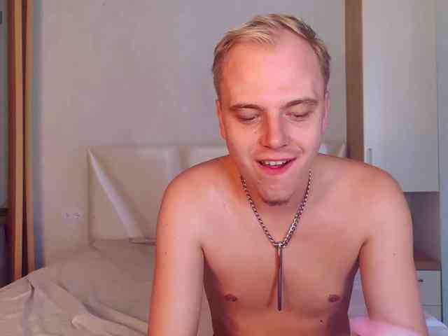 Ooh-nymph bongacams live cam model