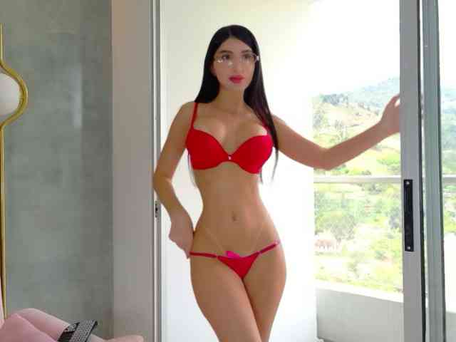 nazaninh bongacams live cam model