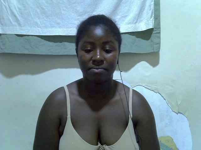 Sexy-molly bongacams live cam model