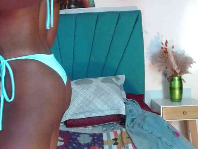 Day-wish bongacams live cam model