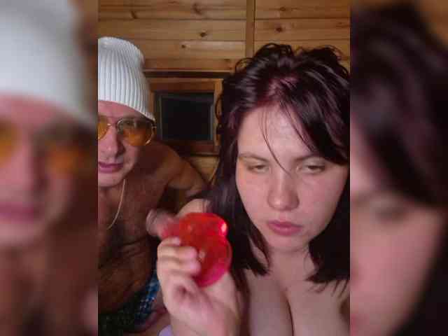Aksinia0905 bongacams live cam model
