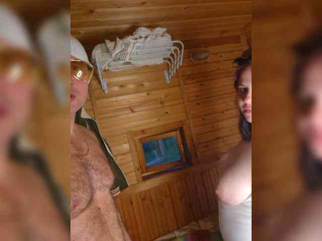 Aksinia0905 bongacams live cam model
