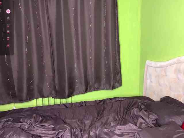 Overshine bongacams live cam model