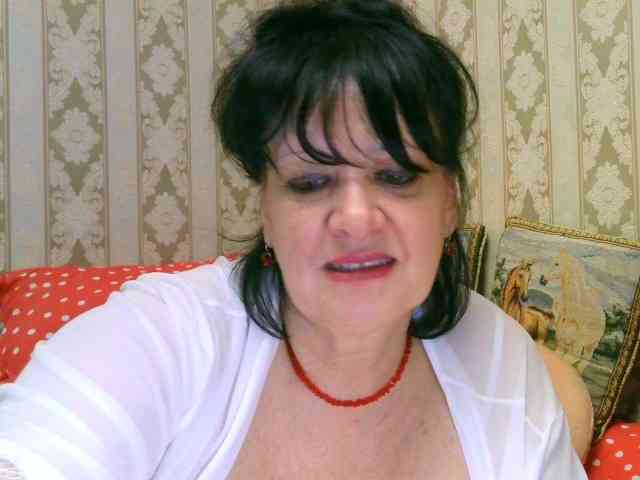 jagodka25 bongacams live cam model