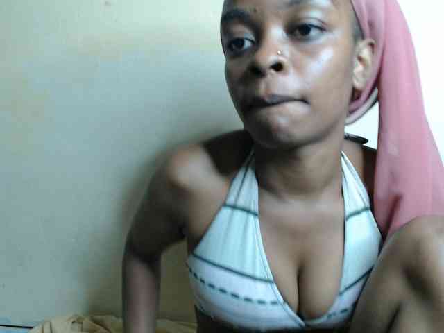 Zepily bongacams live cam model
