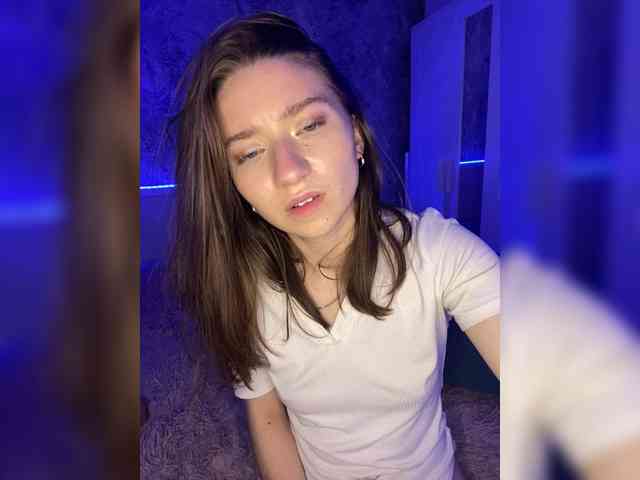 sonnyaaa bongacams live cam model