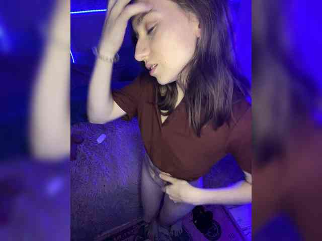 sonnyaaa bongacams live cam model