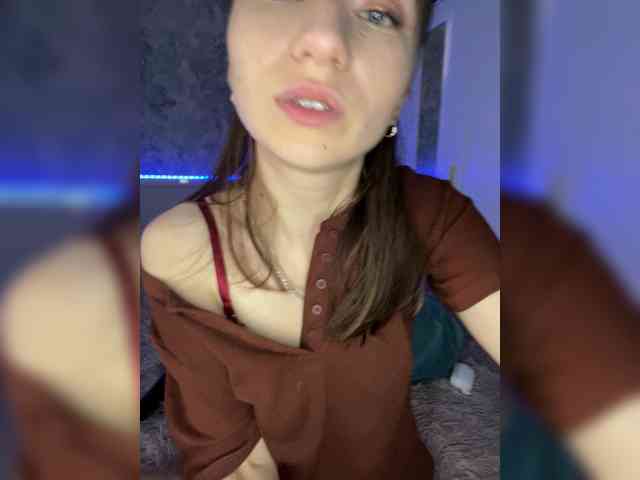 sonnyaaa bongacams live cam model