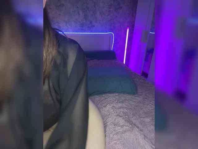 sonnyaaa bongacams live cam model