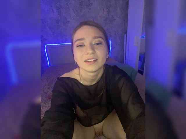 sonnyaaa bongacams live cam model