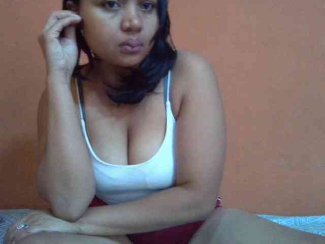 Majolie1 bongacams live cam model