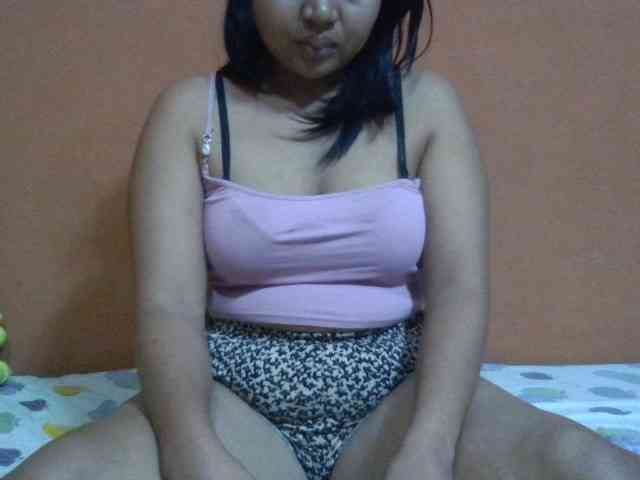 Majolie1 bongacams live cam model