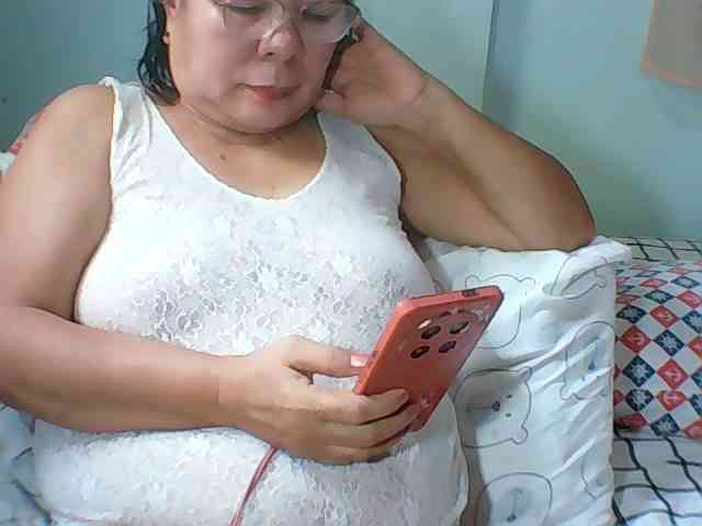 HotMama50 bongacams live cam model