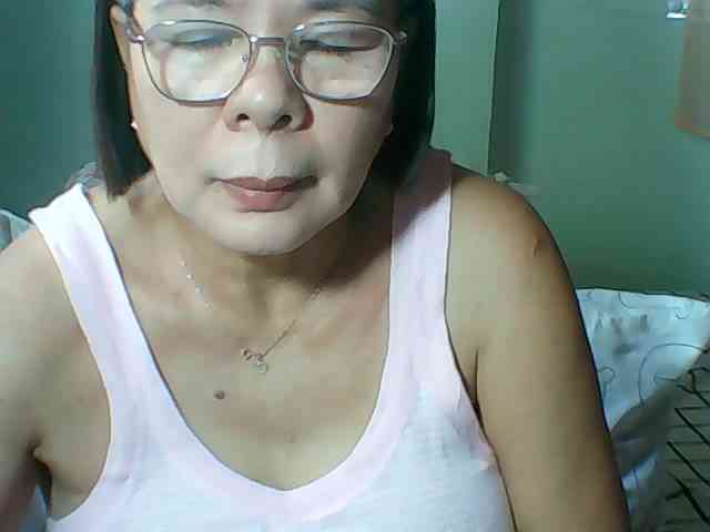 HotMama50 bongacams live cam model