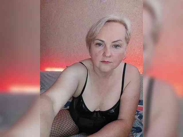 Svet22-1 bongacams live cam model