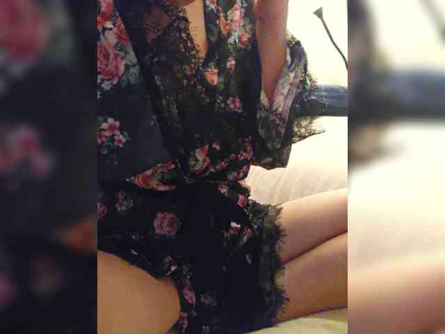 NotYourMuse1 bongacams live cam model